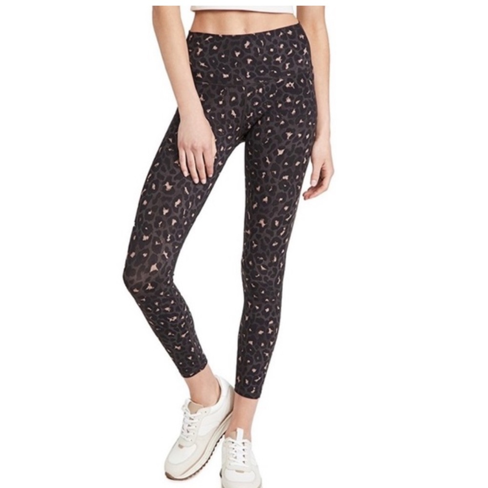 Varley Black and Gray Leopard Print Leggings size Small